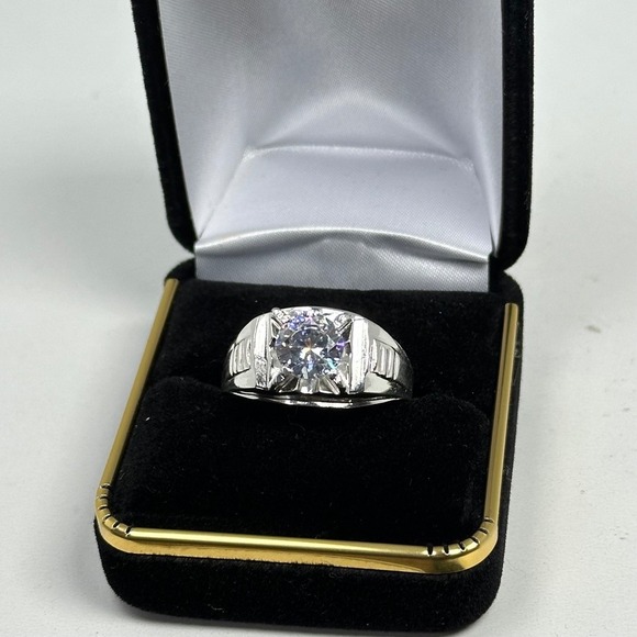 The Unbranded Brand Jewelry - Vintage Mexico 925 Sterling Silver Cubic Zirconia Mens Solitaire Ring Size 12